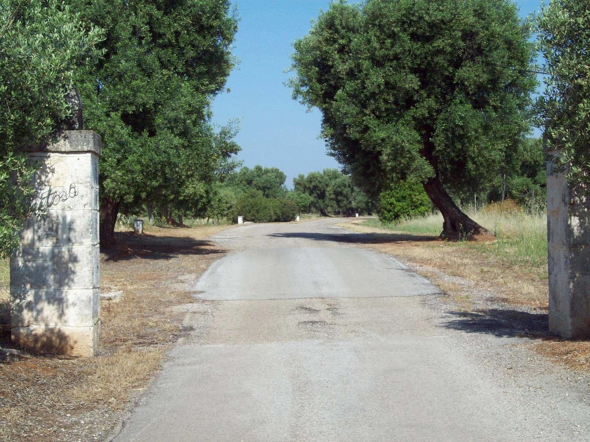 Hotel Masseria Tutosa Ostuni Extérieur photo